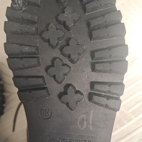 Marc Fisher Green Suede Boots with High-Top Design - Picture 7 of 11